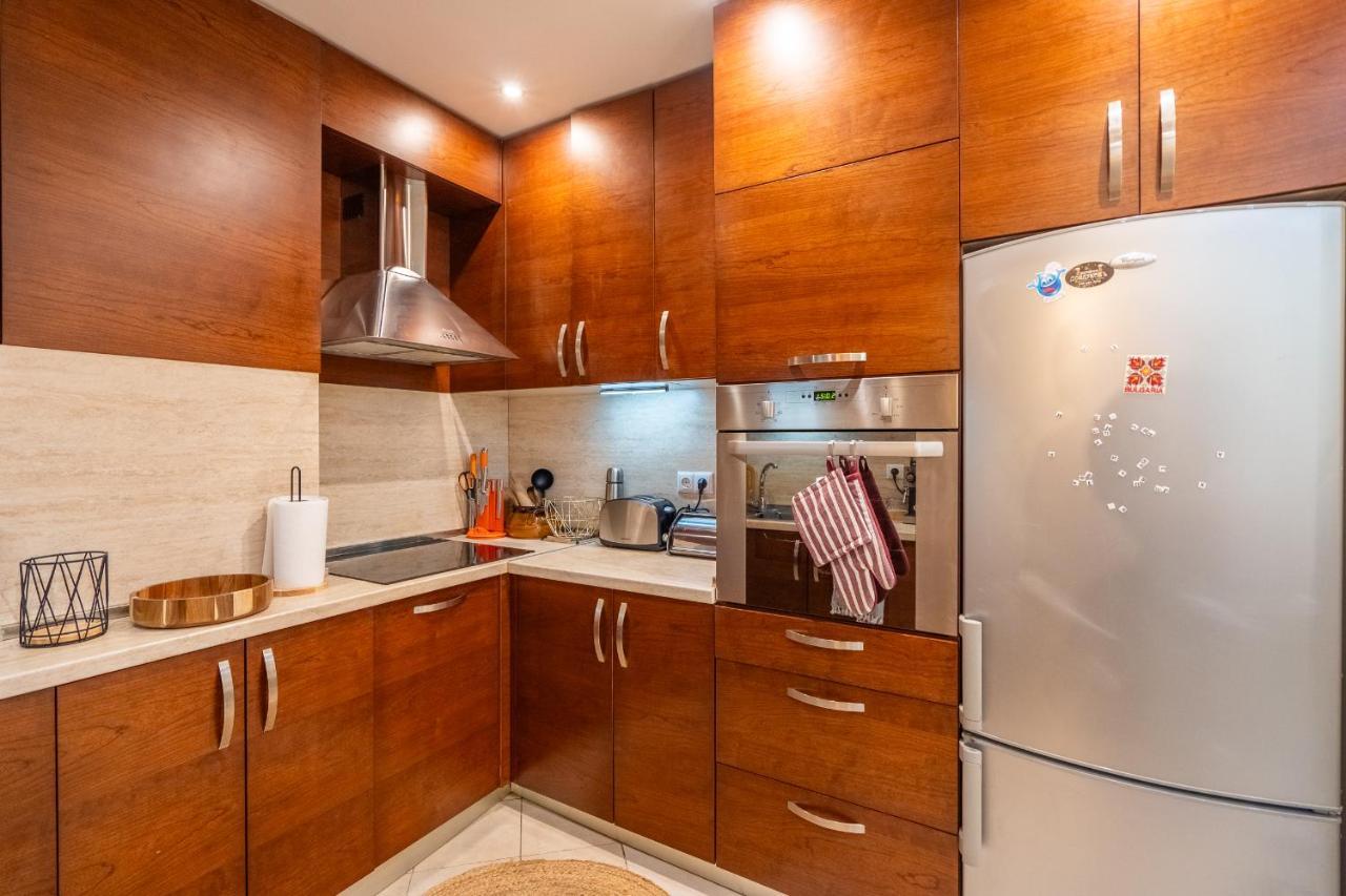 Premium Comfy 2Bdr Apt - Free Parking - Fast Wi-Fi Sófia Exterior foto