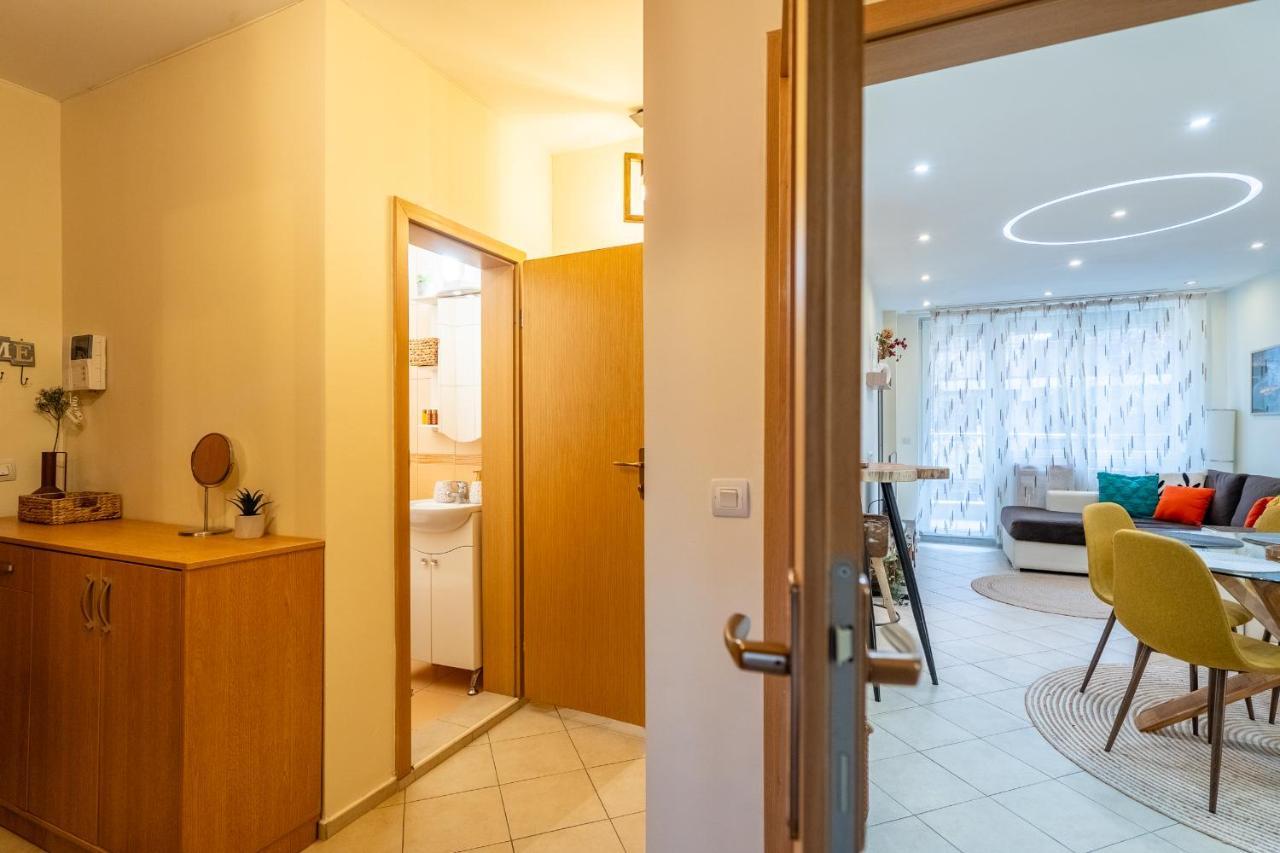Premium Comfy 2Bdr Apt - Free Parking - Fast Wi-Fi Sófia Exterior foto