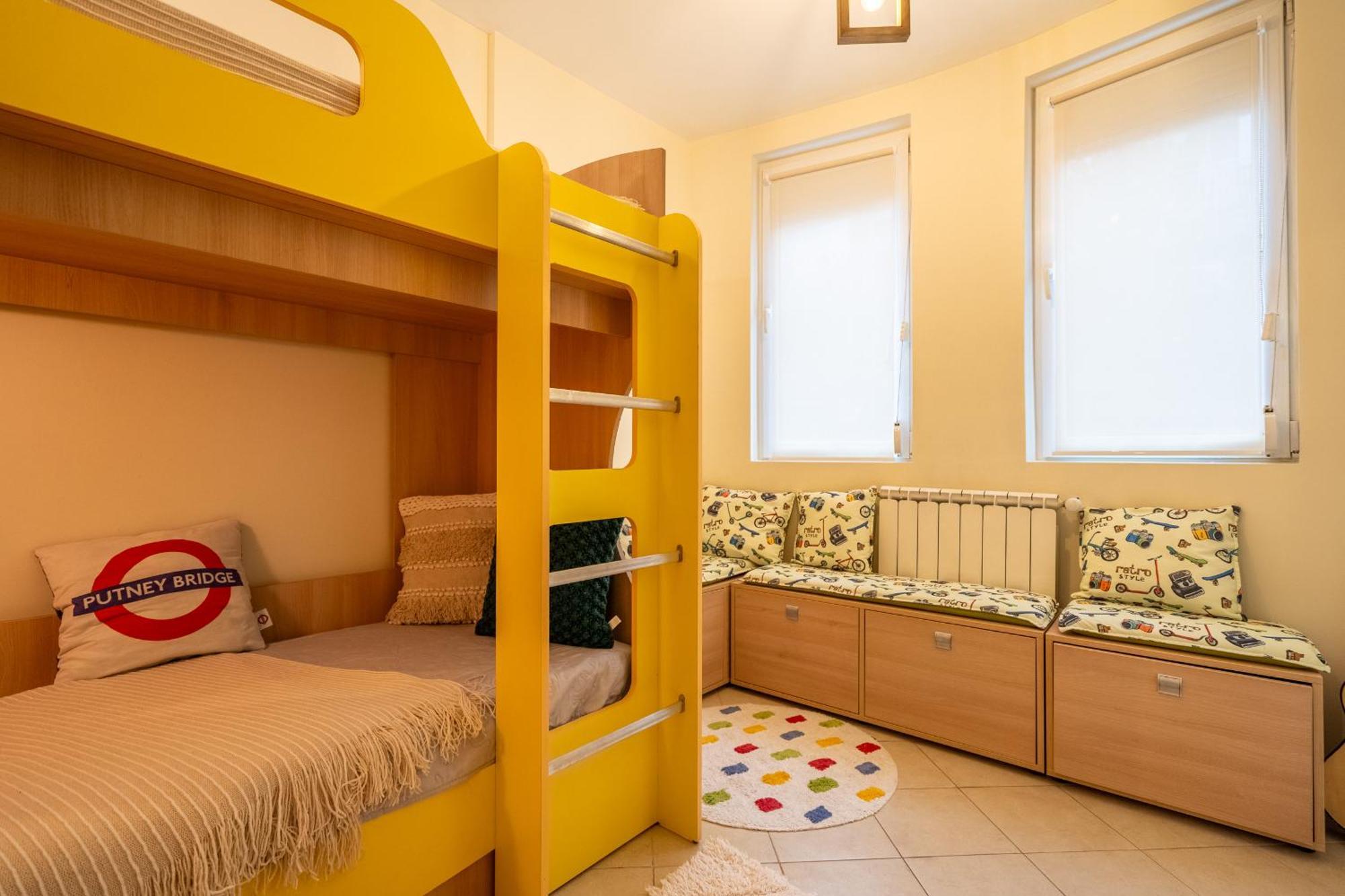 Premium Comfy 2Bdr Apt - Free Parking - Fast Wi-Fi Sófia Exterior foto