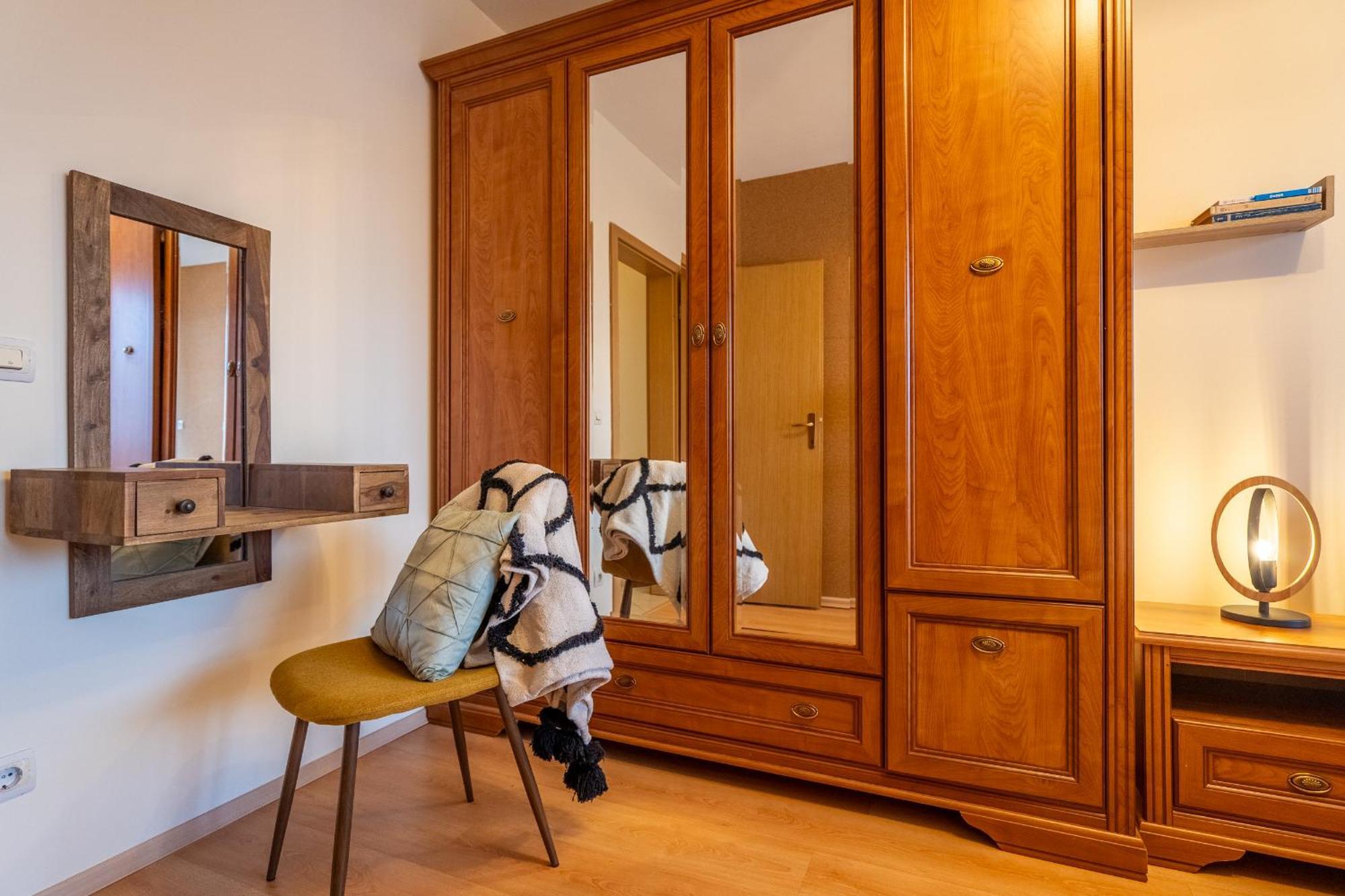 Premium Comfy 2Bdr Apt - Free Parking - Fast Wi-Fi Sófia Exterior foto
